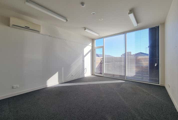 981 North Road Murrumbeena VIC 3163 - Image 2
