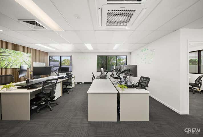 109 Upton Street Bundall QLD 4217 - Image 31