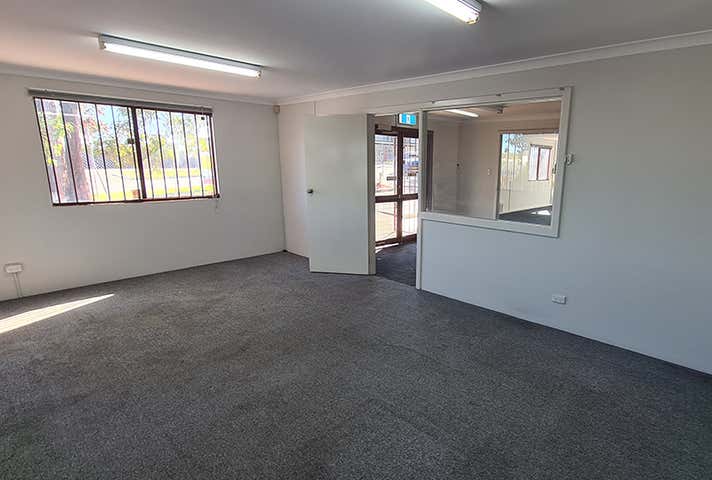 30 Truganina Rd Malaga WA 6090 - Image 6