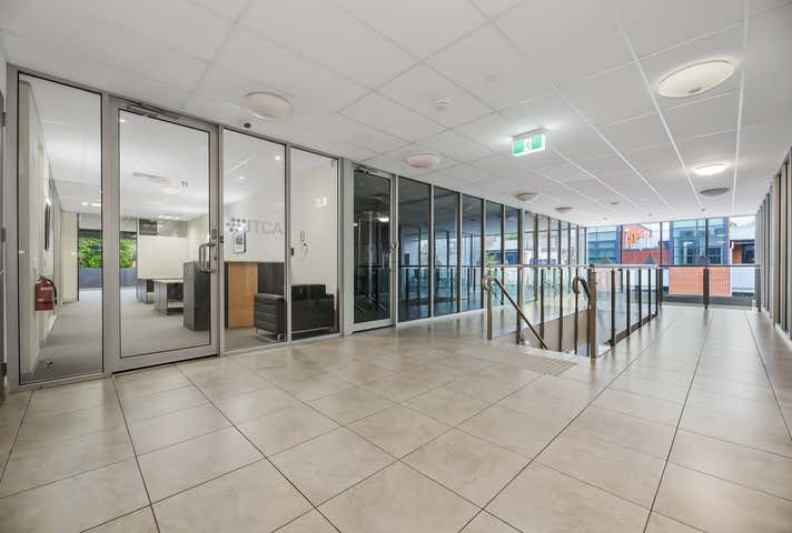 11/1153-1157 Burke Road Kew VIC 3101 - Image 1