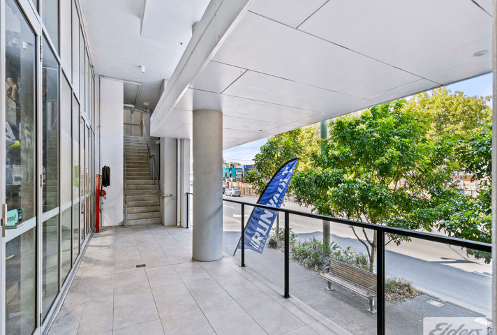 95 Linton Street Kangaroo Point QLD 4169 - Image 13