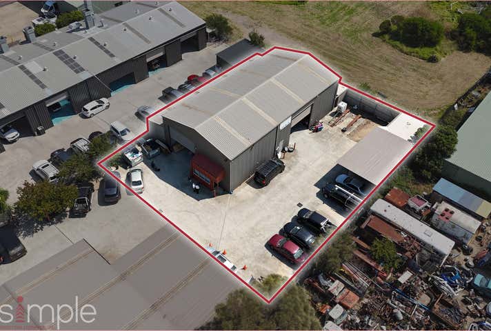 2/6 Jennings Court Rosebud VIC 3939 - Image 1