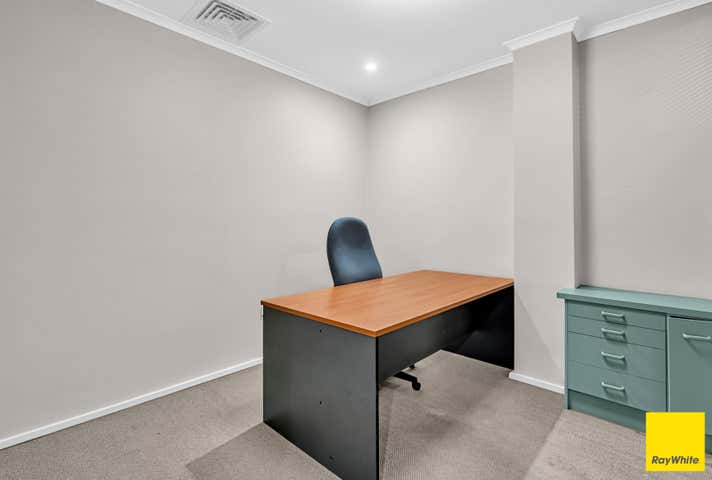 3/59 Spence Street Cairns City QLD 4870 - Image 8