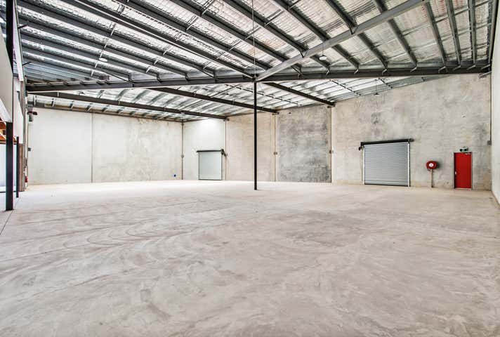 8/6-8 Geo Hawkins Crescent Corbould Park QLD 4551 - Image 2