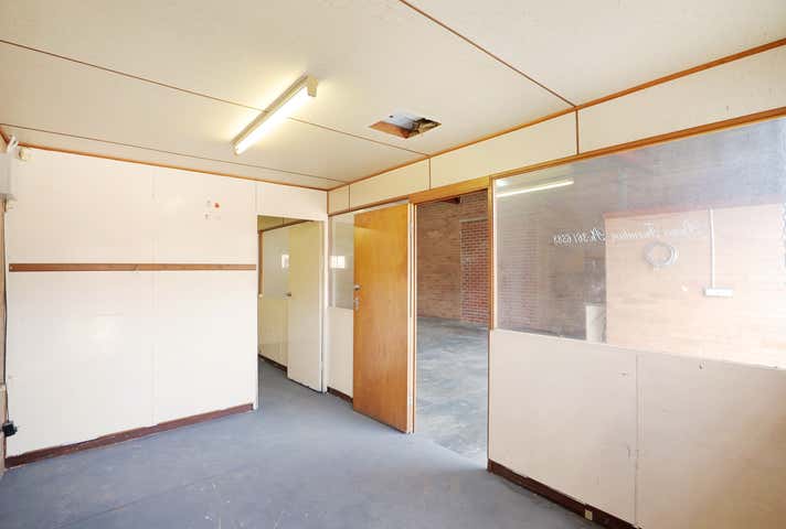 8/9 Milford Street East Victoria Park WA 6101 - Image 7