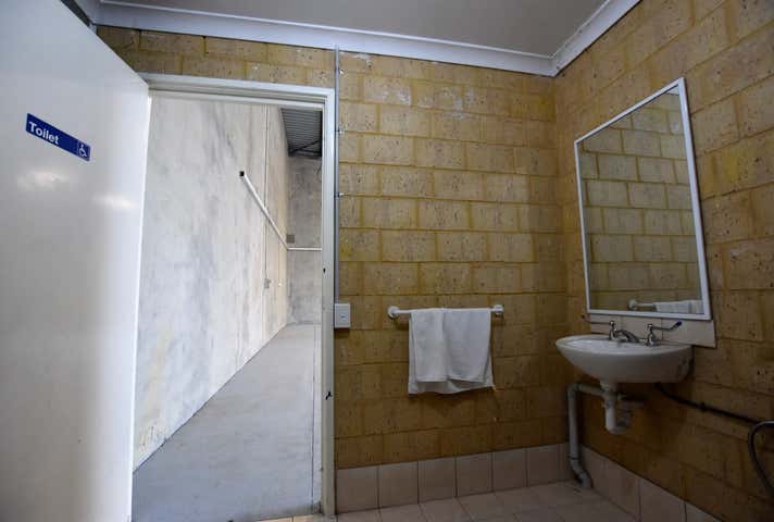 1/593 BICKLEY ROAD Maddington WA 6109 - Image 5