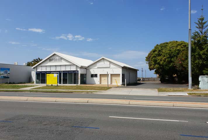 91 Frank Street Labrador QLD 4215 - Image 2