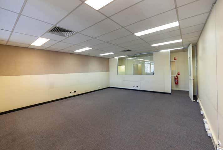 1/30  Sydney Road Brunswick VIC 3056 - Image 7