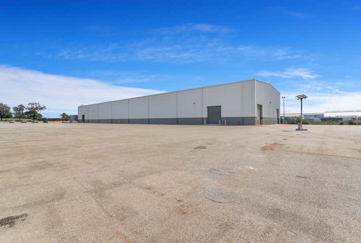 395 Mandurah Road East Rockingham WA 6168 - Image 10