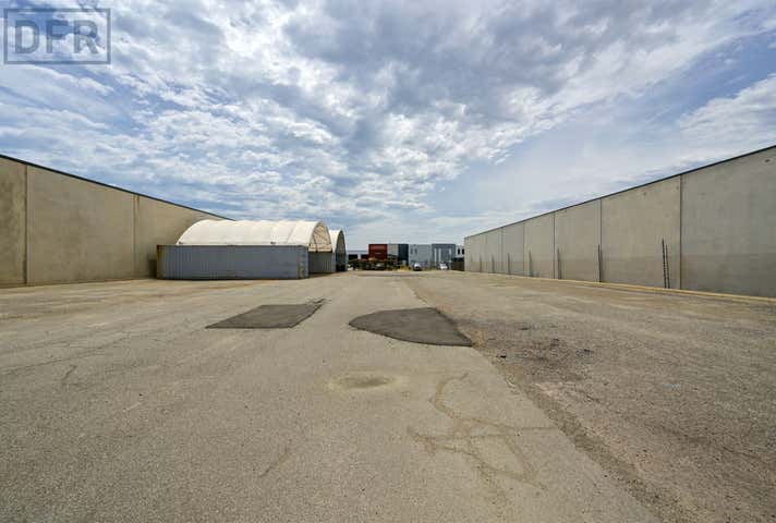 22 Jacquard Way Port Kennedy WA 6172 - Image 14