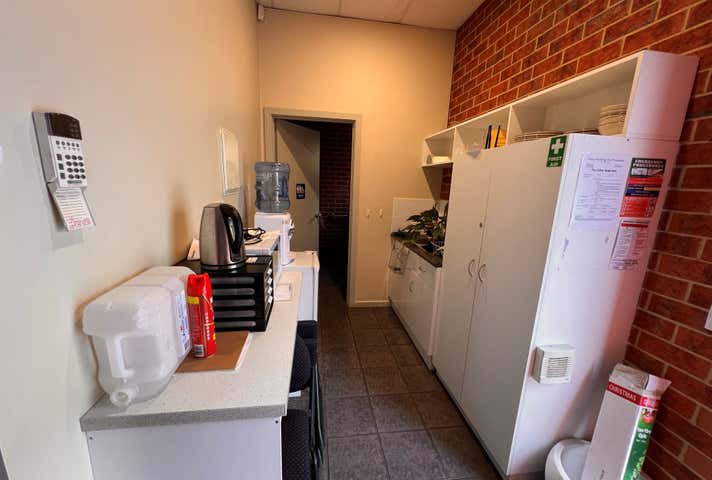 1/508 Macauley Street Albury NSW 2640 - Image 5