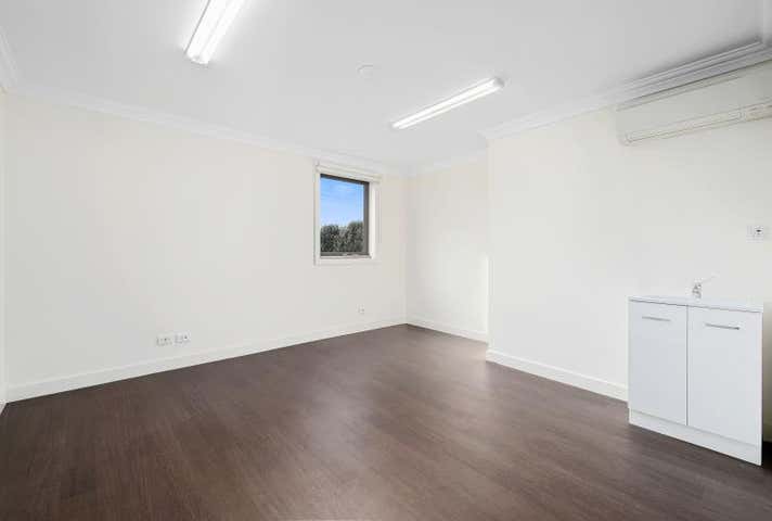 327 Gladstone Road Dandenong North VIC 3175 - Image 8