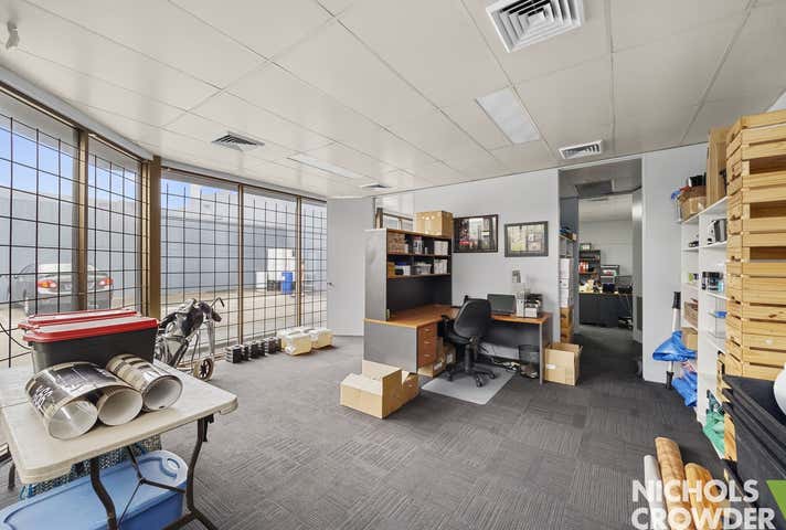 8/13-23 Japaddy Street Mordialloc VIC 3195 - Image 10