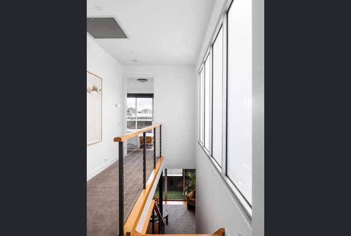 1/1A Churchill Grove Hawthorn VIC 3122 - Image 10