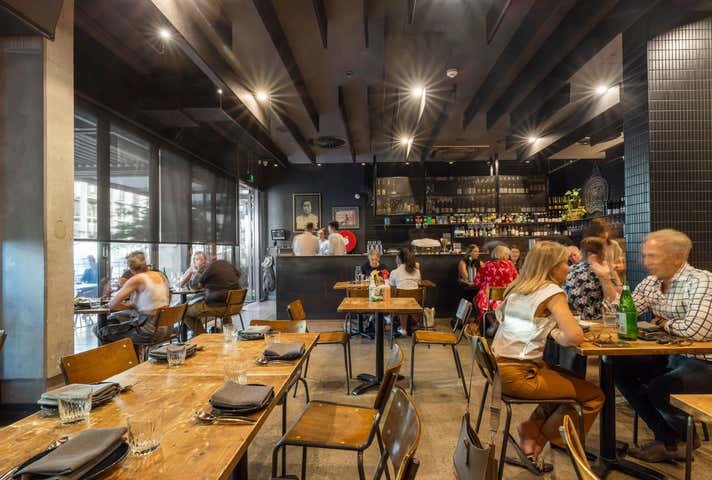 18/19 Eastlake Parade Kingston ACT 2604 - Image 4