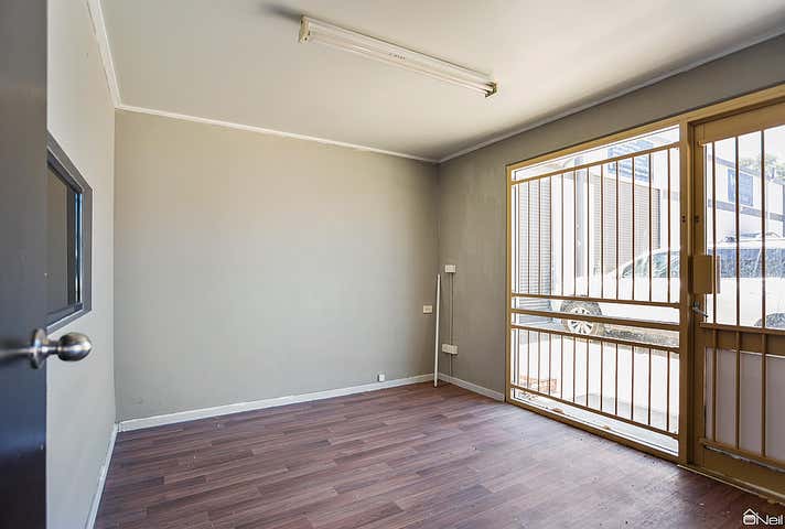 2/23 Gillam Drive Kelmscott WA 6111 - Image 7