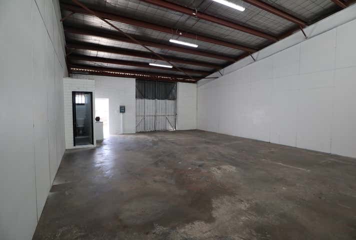 Unit 7, 92 Beechboro Road Bayswater WA 6053 - Image 4