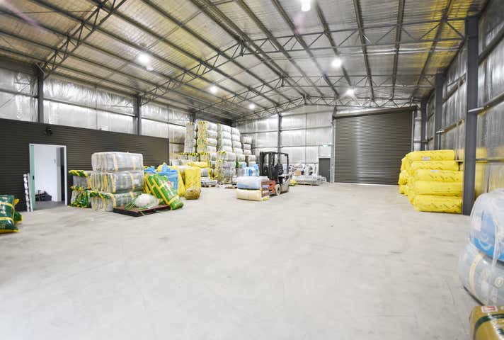 1/21 Catherine Crescent Lavington NSW 2641 - Image 2