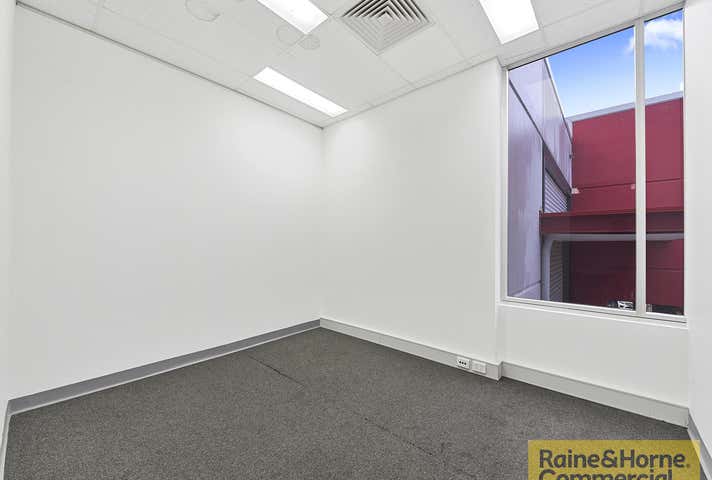 3/8 Navigator Place Hendra QLD 4011 - Image 8