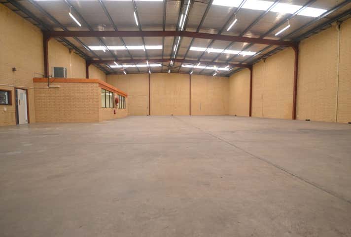 85 Knutsford Avenue Belmont WA 6104 - Image 9