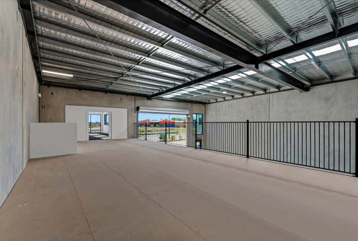 2/4 Abeles Street Baringa QLD 4551 - Image 4