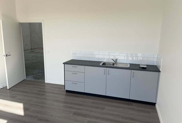 3/49-51 Murradoc Road Drysdale VIC 3222 - Image 3