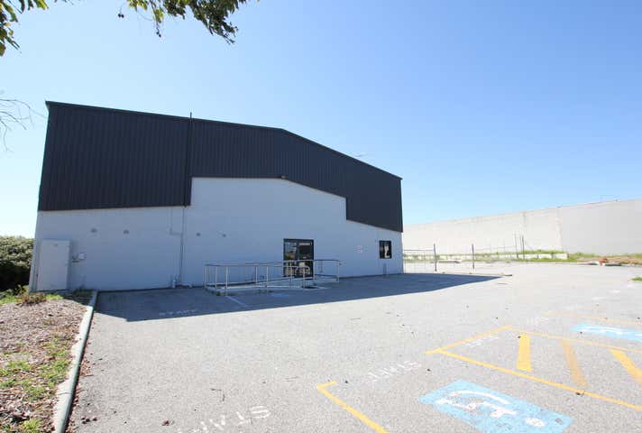 29 Dellamarta Road Wangara WA 6065 - Image 2