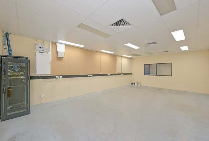 23/8 Sustainable Avenue Bibra Lake WA 6163 - Image 11