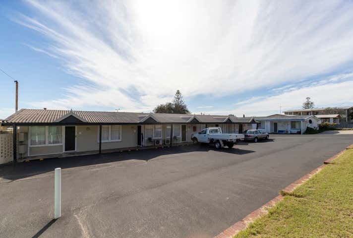 123 Ocean Drive & 14 Greensell Street Bunbury WA 6230 - Image 6