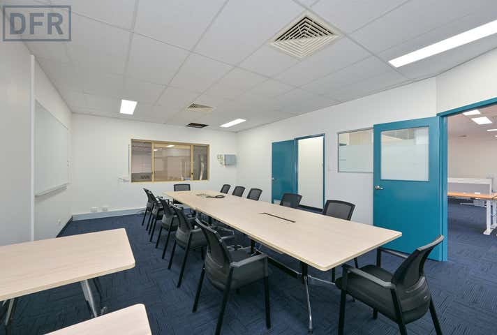 2/4 Challenger Avenue Kwinana Town Centre WA 6167 - Image 12