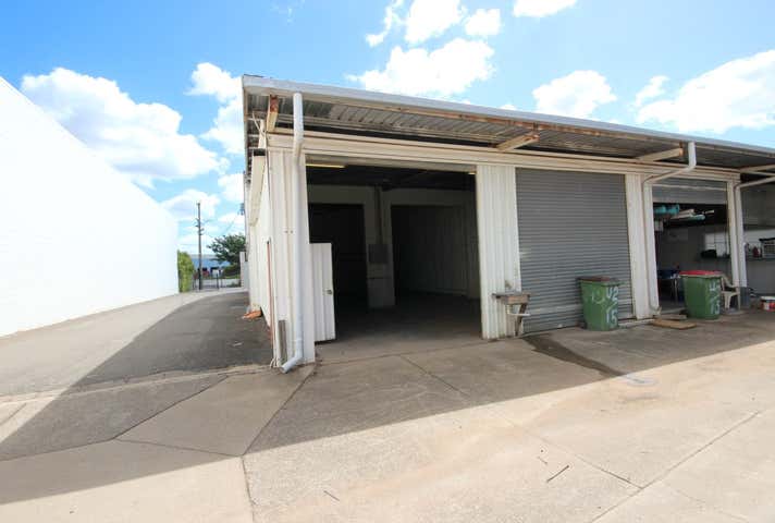 2/15 Whitehouse Street Garbutt QLD 4814 - Image 1