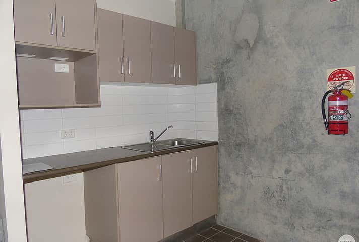 4/216 Harbour Road Mackay Harbour QLD 4740 - Image 7