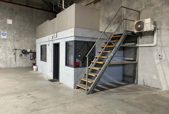 Unit 4, 30 Paramount Drive Wangara WA 6065 - Image 6