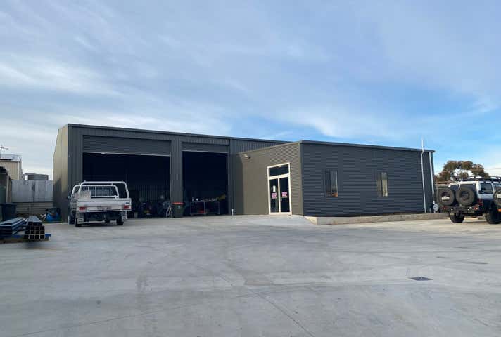 50 O'Sullivan Beach Road Lonsdale SA 5160 - Image 4