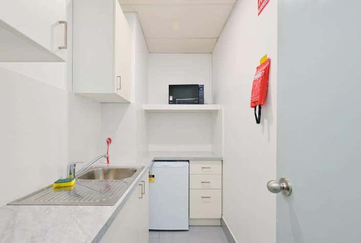 20/7 The Esplanade Mount Pleasant WA 6153 - Image 7