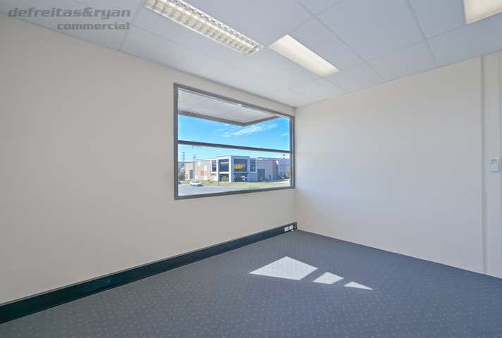 3/11 Blackly Row Cockburn Central WA 6164 - Image 9