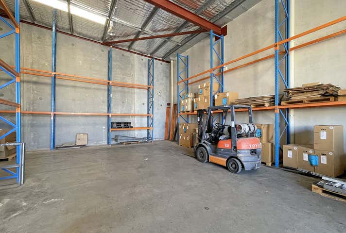 Unit 2, 27 Christable Way Landsdale WA 6065 - Image 3