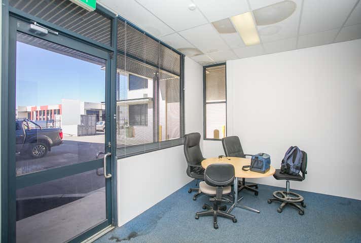Unit A & B, 35 Tacoma Circuit Canning Vale WA 6155 - Image 24