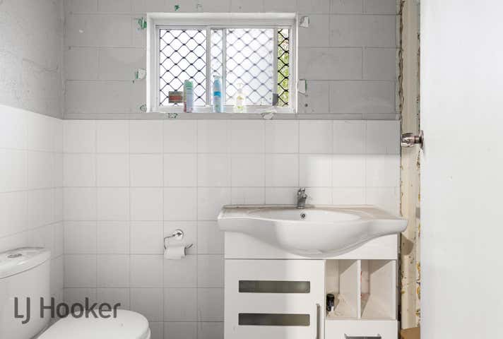 7 Barfield Crescent Edinburgh North SA 5113 - Image 28