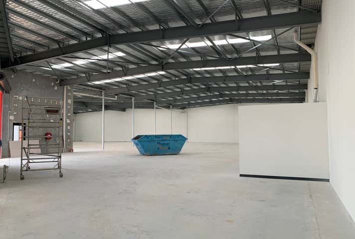 32 Supreme Loop Gnangara WA 6077 - Image 19