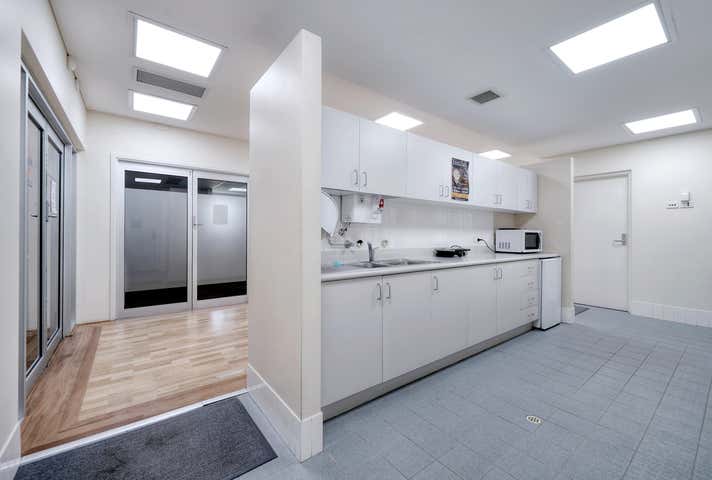 5/2a Brodie Hall Drive Bentley WA 6102 - Image 11