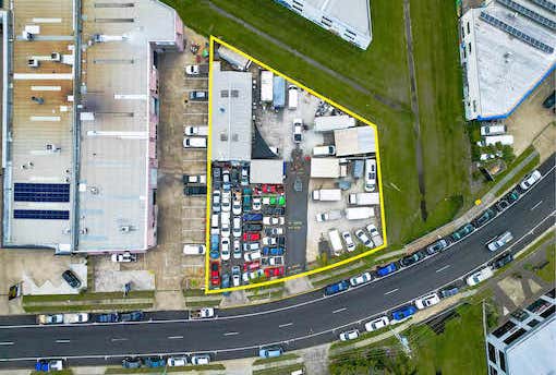 38 Lawrence Dr Nerang QLD 4211 - Image 10