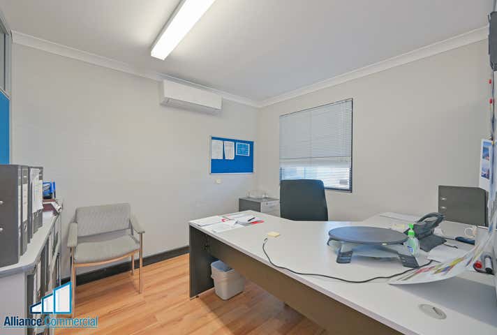 24 GARNET WAY Maddington WA 6109 - Image 10