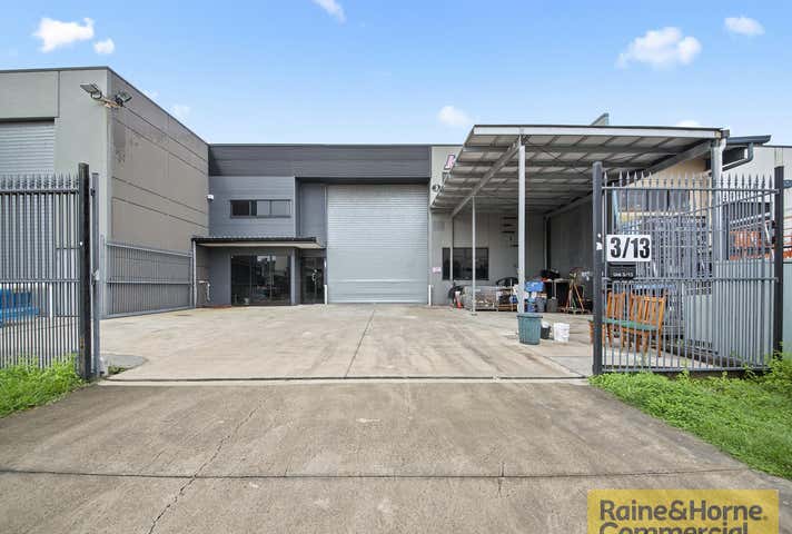 3/13 Redcliffe Gardens Drive Clontarf QLD 4019 - Image 1