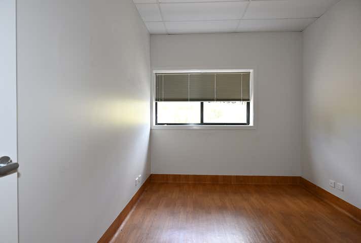 Shop C 15-17 Davadi Street, Stanthorpe, 15 Davadi Street Stanthorpe QLD 4380 - Image 3