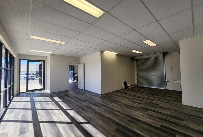 13/6 Production Road Canning Vale WA 6155 - Image 5