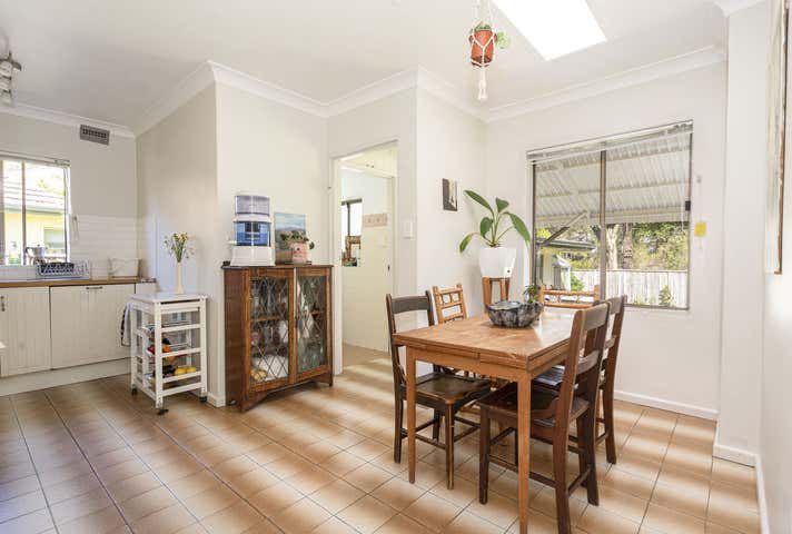 7 Minogue Crescent Forest Lodge NSW 2037 - Image 9