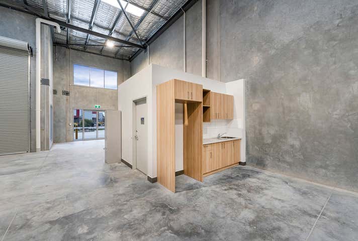 2/18 Alex Wood Drive Forrestdale WA 6112 - Image 7