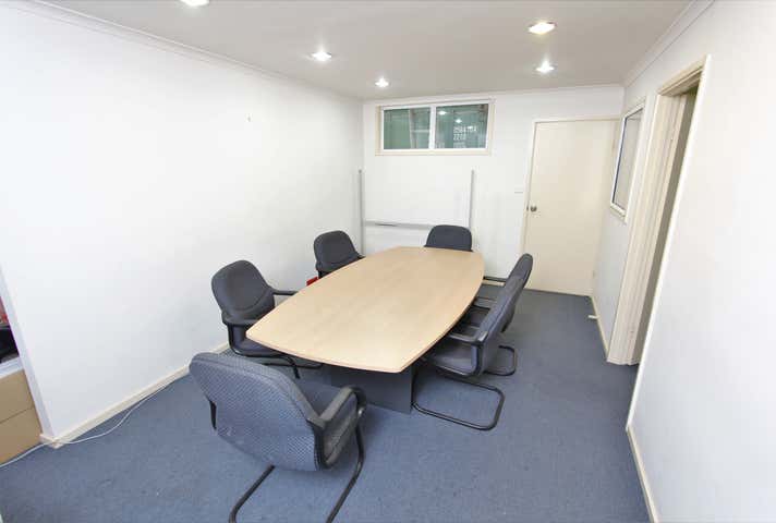 2/93 Rushdale Street Knoxfield VIC 3180 - Image 6