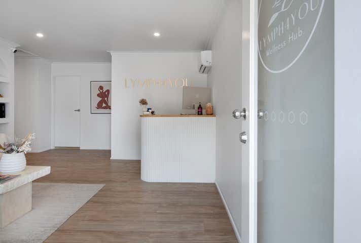 2/6 Tedder Avenue Main Beach QLD 4217 - Image 7